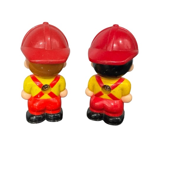 Vintage 1991 Buddy L Bitsy Buddy’s Set of Two 2.5” Fireman - Picture 3 of 5